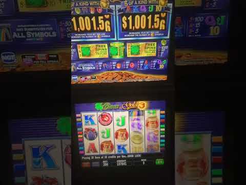 IGT Clover & Gold Multi-Play Video Slot Machine