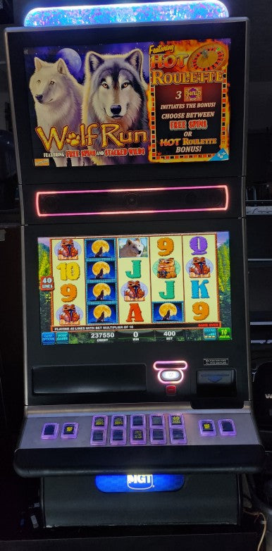 IGT Wolf Run Hot Roulette Video Slot Machine