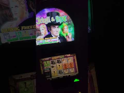 IGT Jekyll & Hyde Video Slot Machine